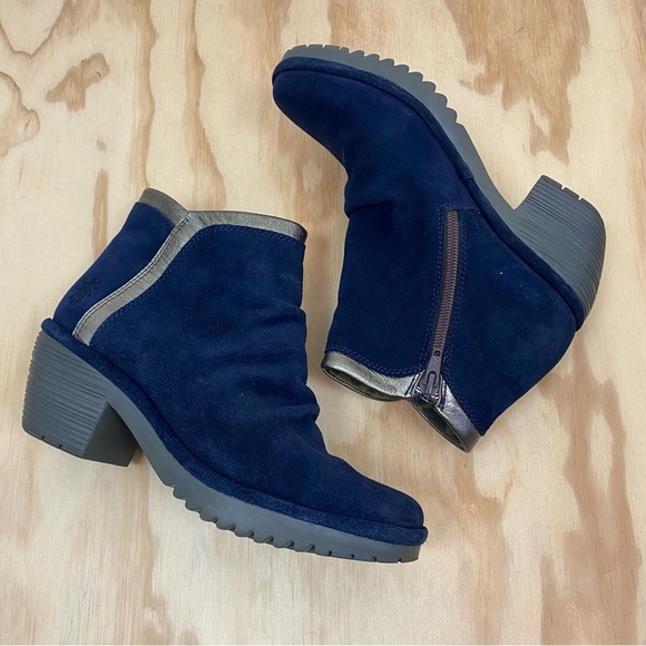Fly London Wezo Ankle Zip Boots - Picture 1 of 6